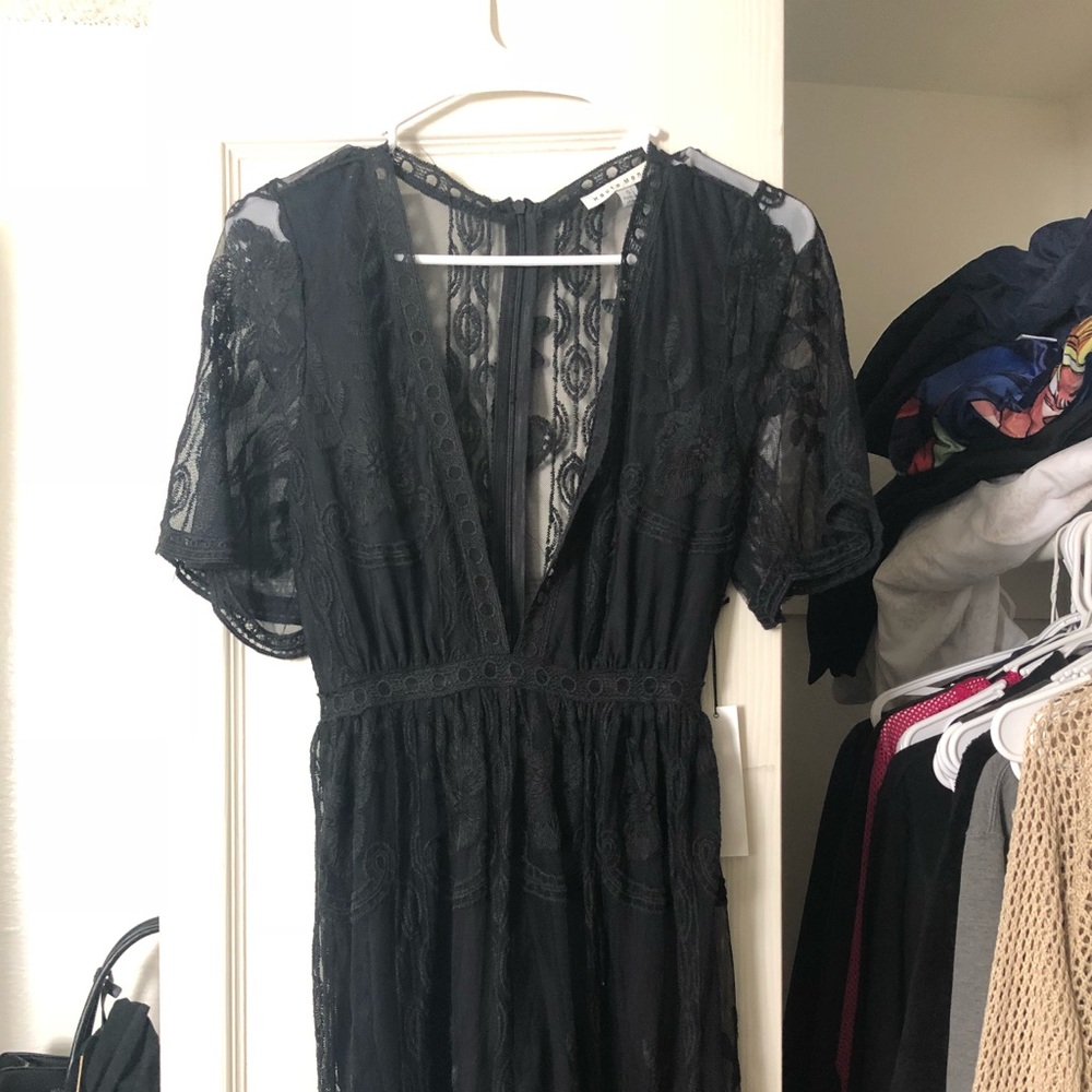 Black lace maxi dress